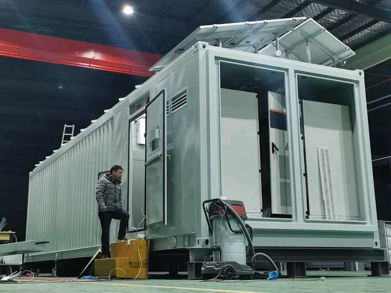 美的合康新能儲能集裝箱